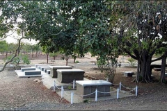 Women's Graves West of the Samadhi